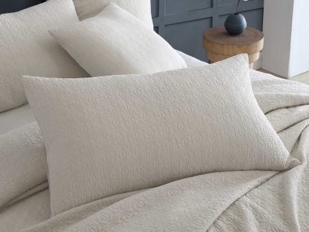 Kayo Linen Pillowcase Sham by Logan & Mason Platinum Supply